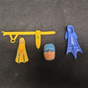 1966 IDEAL CAPTAIN ACTION Batman Actionfigur Batman Maske & diverses Zubehör - Bild 1 von 10