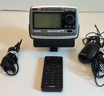 Sirius Sportster SP-R2 Lifetime Sub. Mando a distancia, antena, muelle, Howard, deportes, noticias Foto 1 de 4