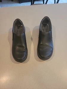 Dansko Shoes Womens 39 Nora Loafers Black Leather Slip On Low Top 1950020200 - Picture 1 of 7