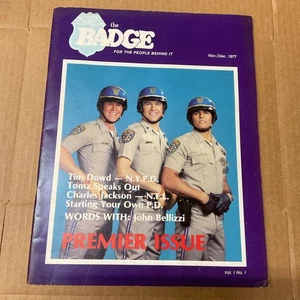 The BADGE For The People Behind It Nov 1977, Copertina CHiPs Prima Edizione - Foto 1 di 1