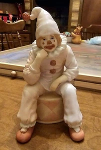Vintage 1983 Enesco Sad Clown Music Box, plays "Send in the Clowns" - Picture 1 of 5
