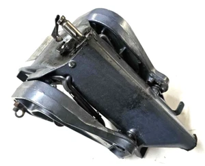 Conjunto de soporte giratorio Johnson Evinrude OMC Stern con abrazaderas de popa 380217 - Imagen 1 de 9