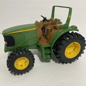 John Deere Farm Tractor 7" Metal & Plastic Movable Wheels Hitch Farm Country - Picture 1 of 10