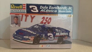 NEW SEALED '98 Dale Earnhardt Jr ACDELCO Monte Carlo 1/24 Model Monogram Revell - Picture 1 of 6