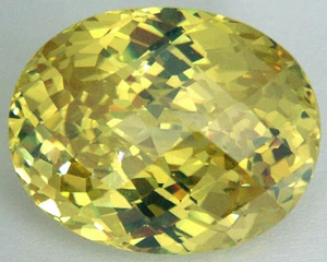 Top 28x22 mm 98,2 cts fantastica scacchiera ovale giallo verdastra russa CZ AAAA - Foto 1 di 3