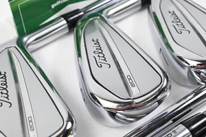Titleist T200 2023 Irons / 5-PW+GW / Regular Flex Project X LZ Shafts - Picture 1 of 7