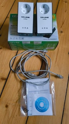 TP-Link TL-PA551Kit Powerline Netzwerkadapter dLAN Homeplug-AV - Bild 1 von 2