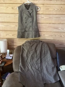 Vintage Laura Ashley Tweed Vest Size 6 And Skirt Size 8 - Picture 1 of 11