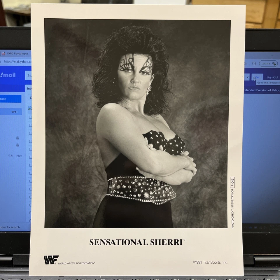 FOTO PROMOCIONAL ORIGINAL 8X10 WWF WWE SENSATIONAL SHERRI P049 CON LICENCIA OFICIAL 1991 Foto 1 de 4