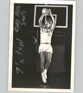Denver-Chicago Truckers BASKETBALL attaccante DON OGEREK scatti 1962 foto stampa - Foto 1 di 2