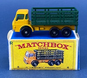 Camión de estacas Matchbox serie 1-75 Lesney 4-D Dodge 1967 ¡excelente! en caja de reproducción - Imagen 1 de 8