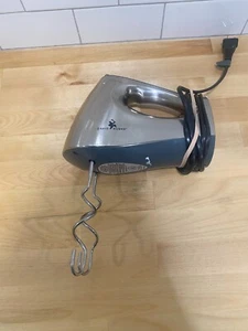 David Burke HM-350 Ultra Power Electronic Control Hand Mixer 2 Beater 120V 350W - Picture 1 of 7