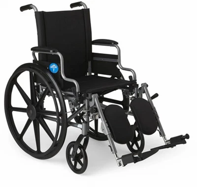 Silla de ruedas Medline K4 18 longitud escritorio basculante brazos extraíbles Foto 1 de 4