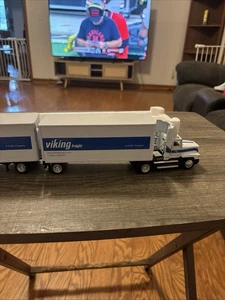 Camión Viking - Imagen 1 de 9