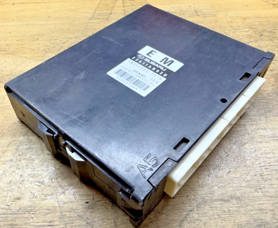 Módulo de control informático motor ECM Subaru Legacy Outback 2008-09 PCM 22611AN02D Foto 1 de 4