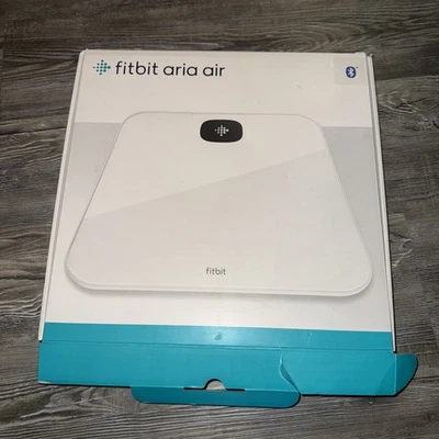 Fitbit Aria Air FB203WT Bluetooth Digital Peso Corporal IMC Báscula Inteligente en Caja 🔥 Foto 1 de 2
