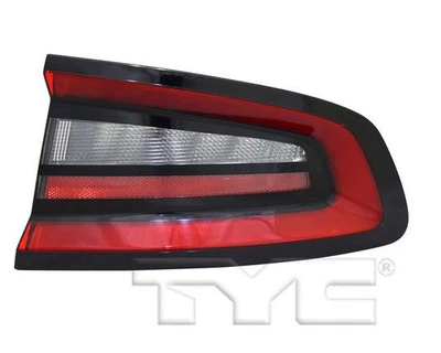 TYC NSF 右侧尾灯 Assy 适用于道奇 Charger 2015 - 2016 型号 — 第 1/3 张图片