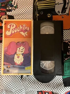 Poochie VHS Children’s Video Library Clamshell RARE HTF 1985 Mattel Puppy Dog - Picture 1 of 6