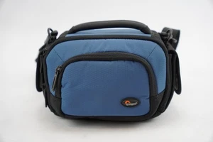 Borsa per fotocamera Lowepro blu navy media, con tasche anteriori e laterali - Foto 1 di 6