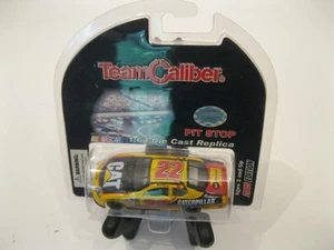 Scott Wimmer, 1/64, 2005 Caterpillar #22 Dodge Charger, Team Caliber Pit Stop - Picture 1 of 9