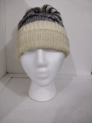 KATE SPADE New York Off White Gray Beanie Cap Hat Acrylic Mohair Blend One Size - Image 1 of 4