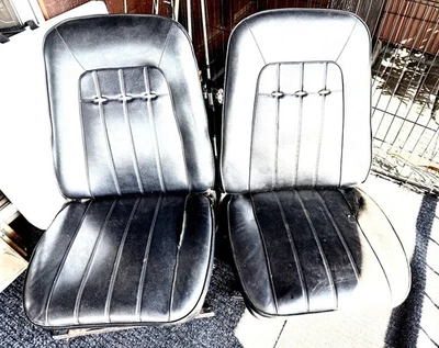 Chevrolet Corvair 1966-1968 asientos delanteros todos originales Foto 1 de 3