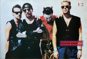 U2 Group Shot Poster 23.5 x 34.5 - Picture 1 of 4
