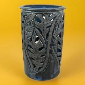 7.25" Susan Brown Freeman SIGNED Studio Art Pottery Reticulated Luminary Vase - Picture 1 of 15