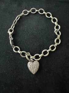 Fossil Bettelarmband Silber 925er mit Wunderschönem Herzanhänger - Bild 1 von 6