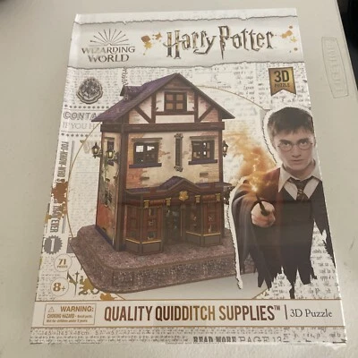 Harry Potter - Hogwarts Quality Quidditch Supplies 71 piece 3D Jigsaw Puzzle New - Image 1 of 4