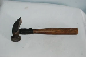 Antique Lake Side Cobbler’s Hammer Also It Says Saw & Tool - Picture 1 of 10