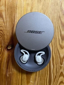 Bose Sleepbuds II Cuffie Antirumore Auricolari In-Ear Wireless Bianco Usato - Foto 1 di 7