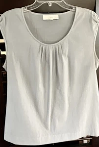 Sehr hübsches Loft Petites graues ärmelloses Top/100% Polyester/keine angegebene Größe/Med? - Bild 1 von 4