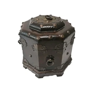 Antique East Asian Octagonal Caddy Box - Heavy Brass Studded Wood - Picture 1 of 13