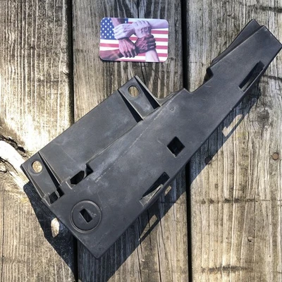 Soporte de parrilla superior izquierda OEM Mercedes-Benz 204-885-04-36 X204 GLK 250 350 Foto 1 de 4