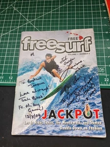 Free Surf Magazine Volume 1 #6 signed 2004 - Foto 1 di 4