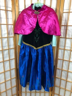 Disney Frozen Anna Vestido Negro y Azul Disfraz Vestido Capa Niñas Juegos con disfraces Vestido  Foto 1 de 4