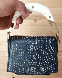 2.200$ Byredo Handtasche Kantha Bauplan Tasche Moll ohne Riemen - Bild 1 von 24