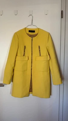 Zara Woman Mantel Gelb, Gr. XS - Sehr guter Zustand, leichte Flecken - Bild 1 von 4