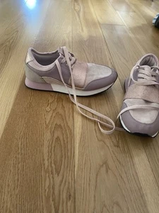Rose Gold Pink Trainers Size 5 By Studio - Picture 1 of 9