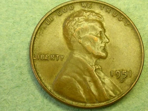 1951-D LINCOLN CENT WITH A JOINED B_E ERROR - Picture 1 of 3