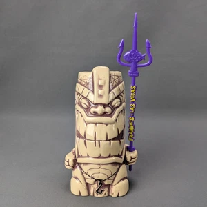 Taza Frankie's Tiki Room Kapu I'A Tiki con Lanza Tridente Swizzle Brad Parker Nueva - Imagen 1 de 9