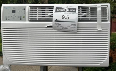 Aire acondicionado Keystone 14.000 BTU montado en la pared con calor suplementario y D... Foto 1 de 4