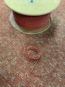 Ein 30' Fuß Länge von 26 Stärke geflochten rot-rot-schwarz Gerätekabel - Bild 1 von 5