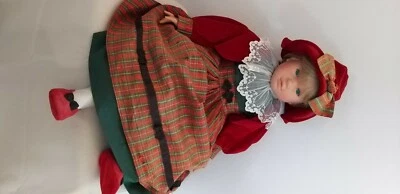 poupée corolle de 75 cm signée et numérotée collection catherine réfabert - Photo 1/4