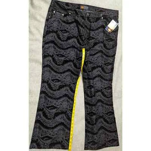 Route 66 Low Rise Bootcut verzierte Damenjeans Größe 24W - Bild 1 von 7