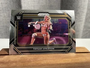 2023 Panini Prizm WWE - #51 Tiffany Stratton - Picture 1 of 2