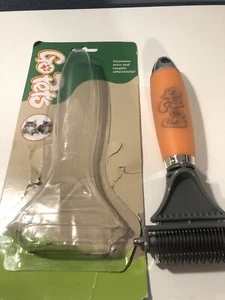 GoPets Dematting Comb with 2 Sided Professional Grooming Rake for Cat & Dog NEW - Picture 1 of 10