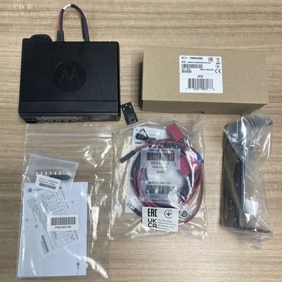 Motorola CM300D 403-470 MHz 40 Watt Digital Mobile Radio AAM01QPH9JA1AN - Image 1 of 4