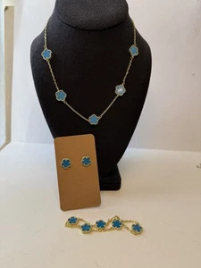Fashion Minimalistic Blue Blossom Necklace & Earrings Jewelry Set For Women - Picture 1 of 12
